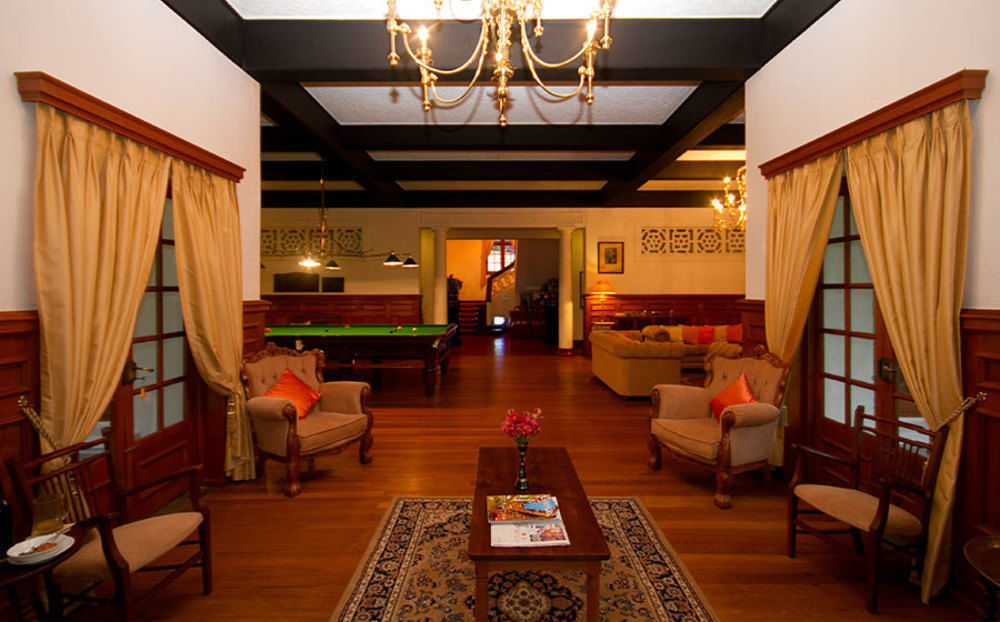 Governor'S Mansion Hatton Esterno foto