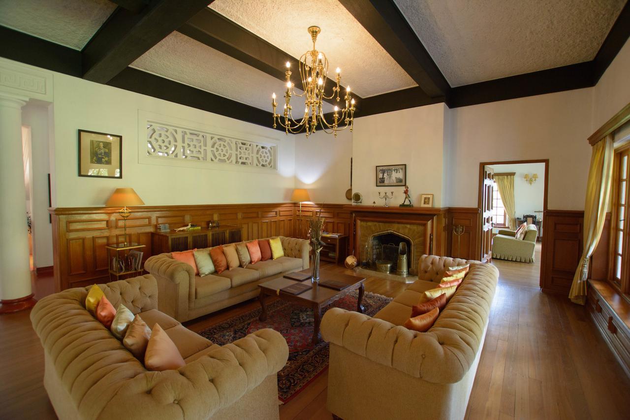Governor'S Mansion Hatton Esterno foto
